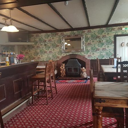 Plough Hotel Kirk Yetholm Luaran gambar
