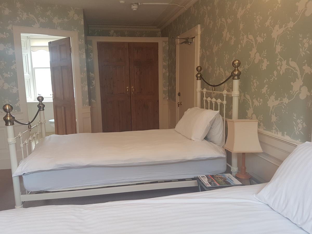 Plough Hotel Kirk Yetholm Luaran gambar